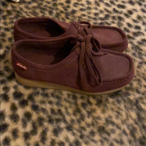 Burgundy Clarks - Picture 4 of 6